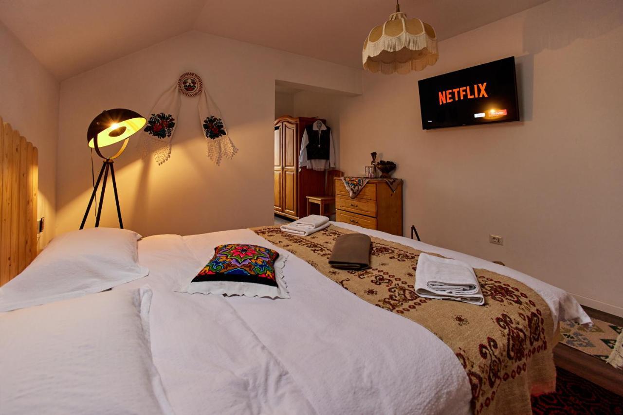 Gradina Lu' Ion "A Home Away From Home" (Adults Only) Felsővisó Kültér fotó